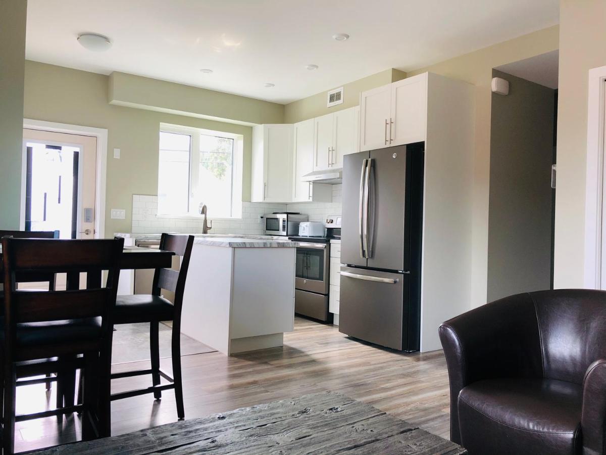 Downtown Whitehorse Deluxe 2 Bedroom Condo Luaran gambar